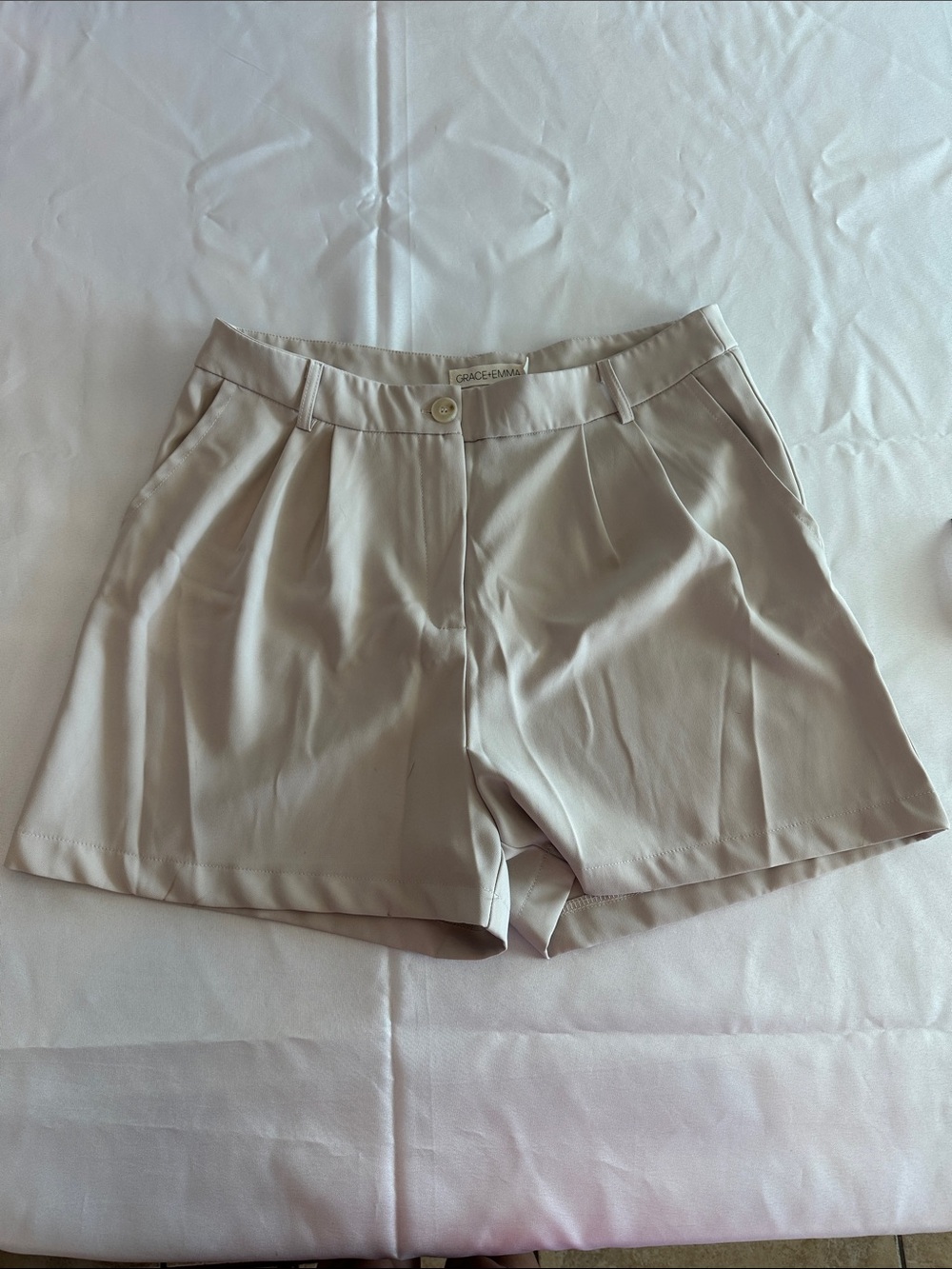 Grace & Emma Beige Shorts